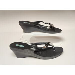 Oka-B Women's Gray Flip Flop Thong Wedge Rhinestone Sandal Heels Size M/7-8